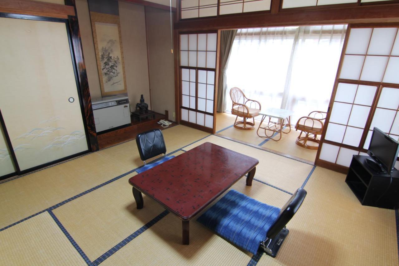 Yamadaya Ryokan Nozawaonsen Exterior photo
